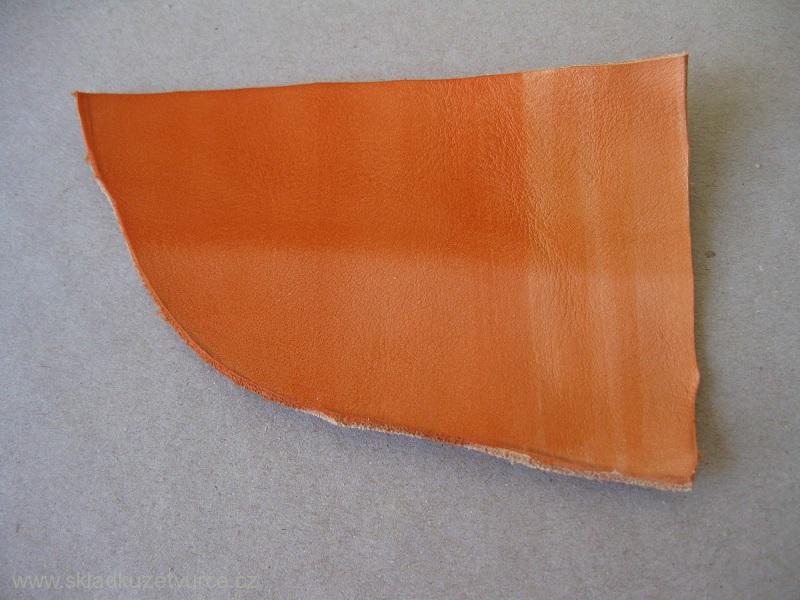 Barva na kůži domašťující-oranžová 0,5 l